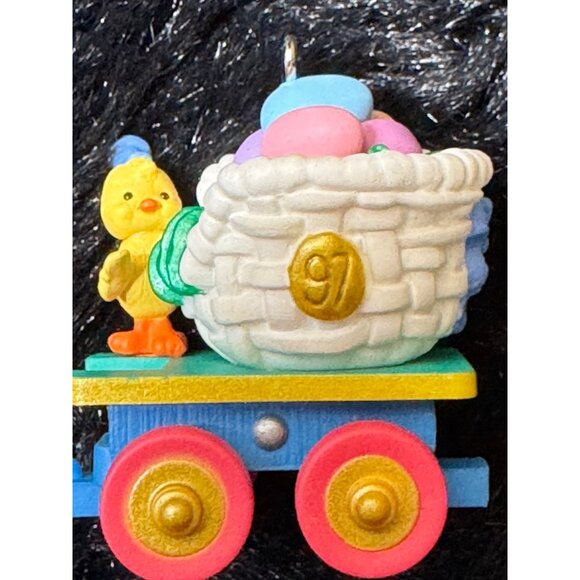 Hallmark Keepsake Ornament Cottontail Express 1997 Colorful Coal Car Collectible - Picture 4 of 8